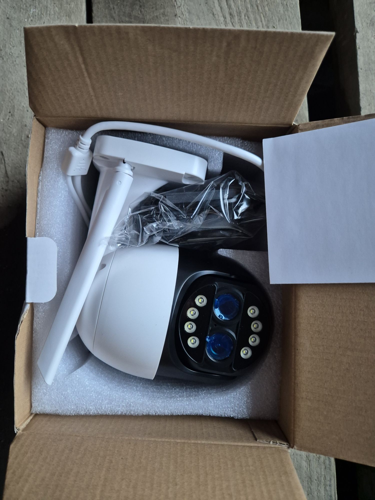 Wifi ip камерa Anbiux 8mp 2 лінзи 2.8+12mm