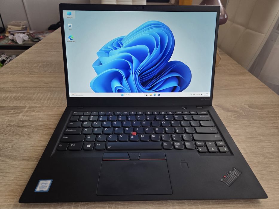 ThinkPad X1 Carbon 6 Gen i7-8550U 16/256GB NVMe SSD FullHD IPS 4G/LTE