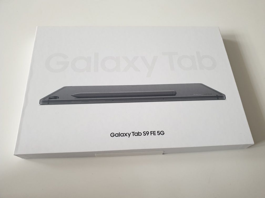 Tablet Samsung Galaxy Tab S9 FE SM-X516 10,9" 6/128GB 5G