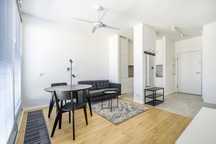 Studio ul. Kolejowa 45B, Wola
