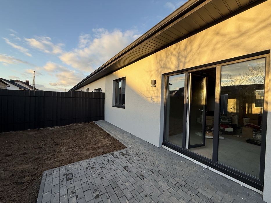 Продаж таунхауса з готовим ремонтом у с. Підгайці