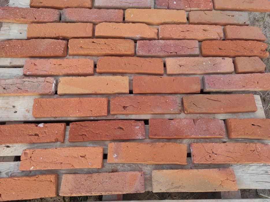 Płytki z czerwonej cegły stara cegła lico cięte