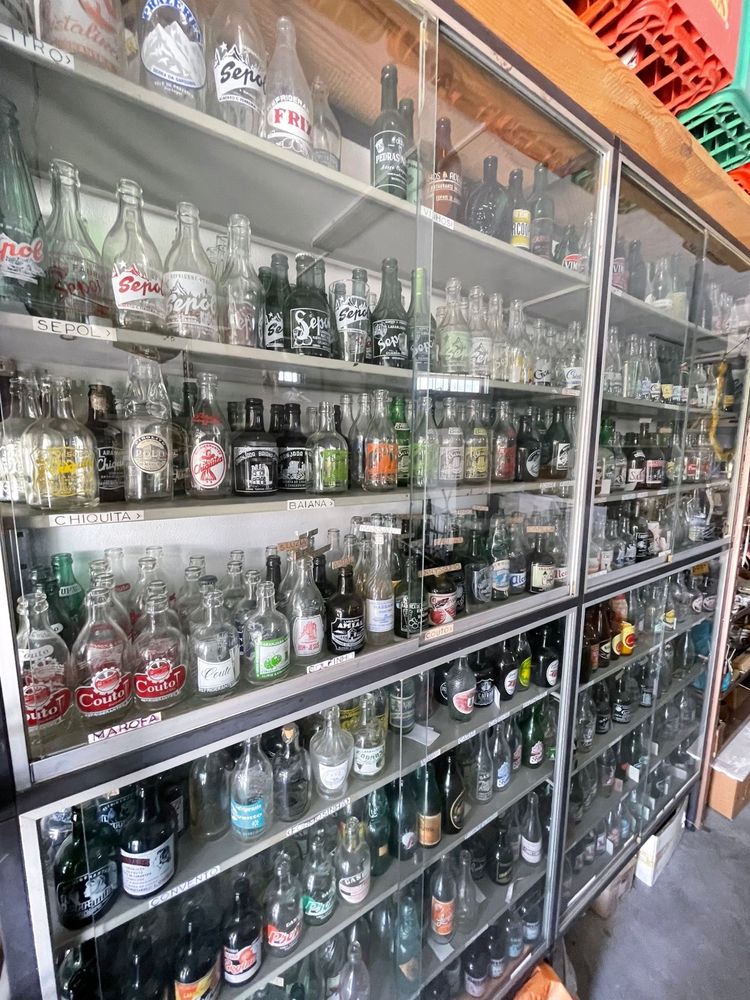 Coleção de Garrafas Antigas