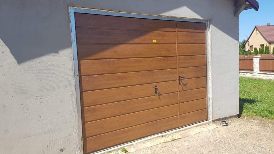 Brama uchylna złoty dąb 240x215 bramy garażowe na wymiar Dostawa