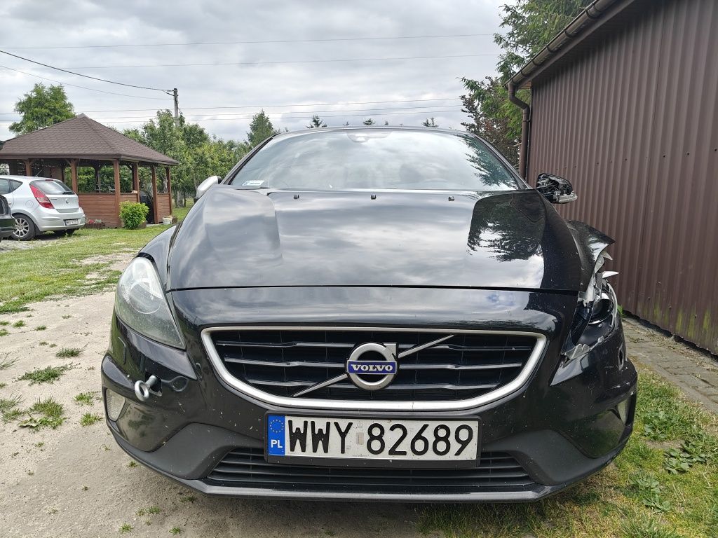 Volvo V40 D2 R-desing