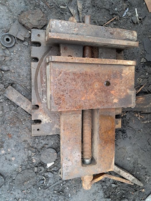 Тиски станочни 400 мм