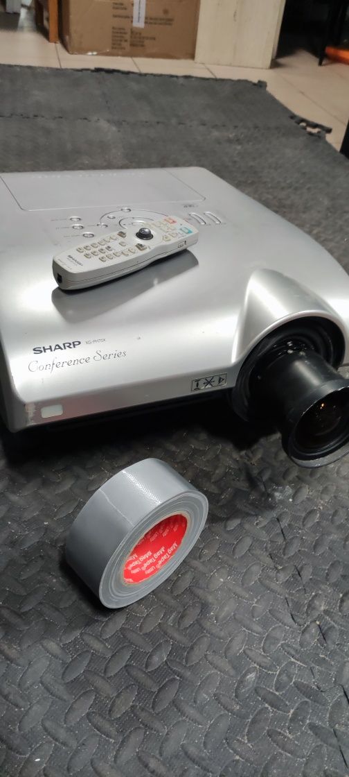 Projektor Sharp XGPH70 X  5200 ansi obiektyw wide