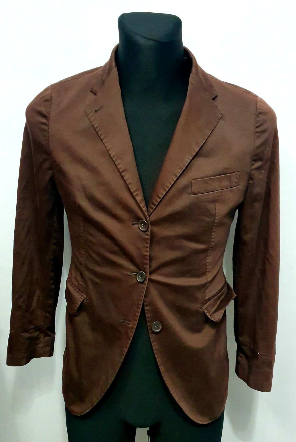 2200 zł w salonie TAGLIATORE ITALY roz. S damski blazer Premium