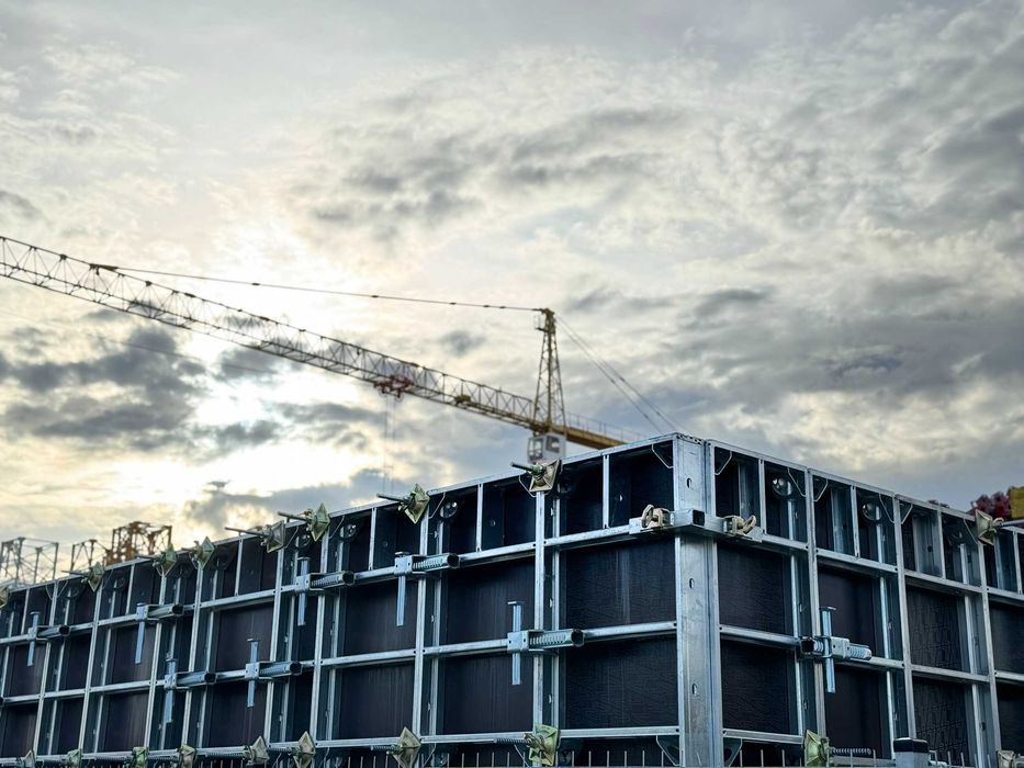 Płyta Bauframe-Alu 90x300 szalunek budowlane płyty sklejka brzozowa