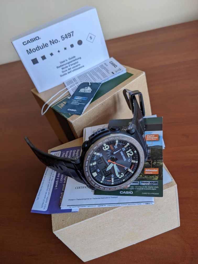Чоловічі годинники Casio PRG-600-1ER
