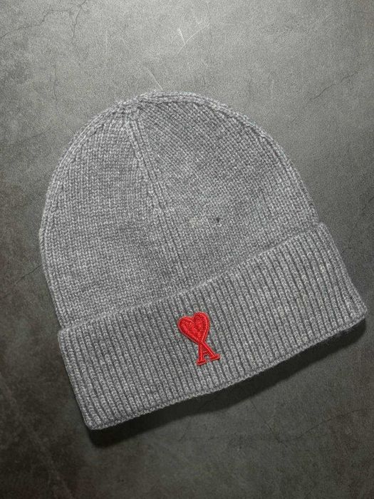 Шапка молочная Ami Шапка Ami Шапка Ami Paris Шапка Ами чорная