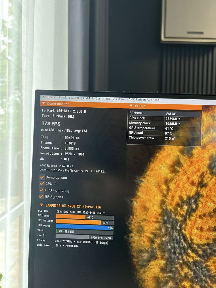 Amd Radeon RX 6700 XT Sapphire Nitro+