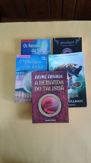 Livros de Philip Pullman e outros