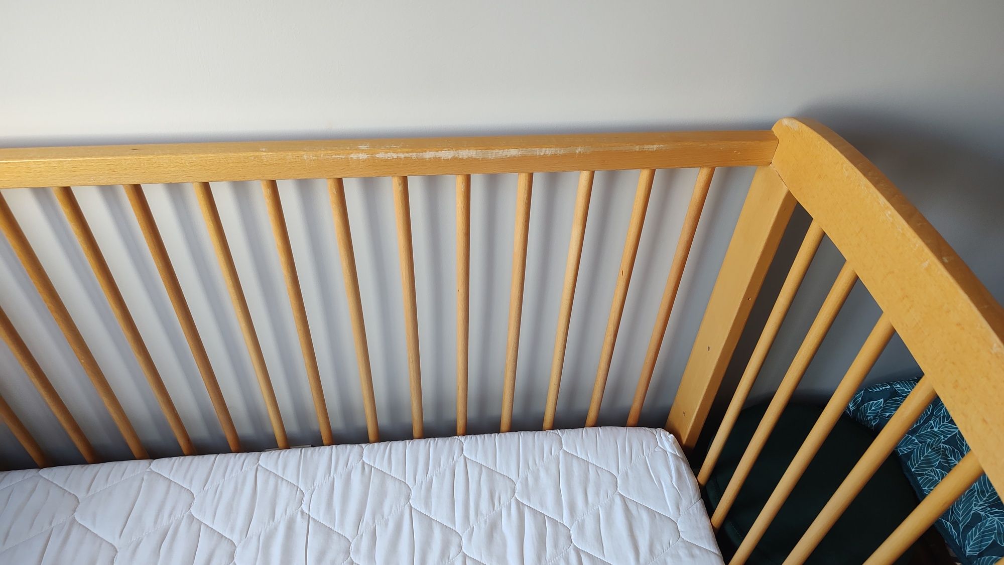 Drewniane łóżeczko niemowlęce Gluck 120 X 60