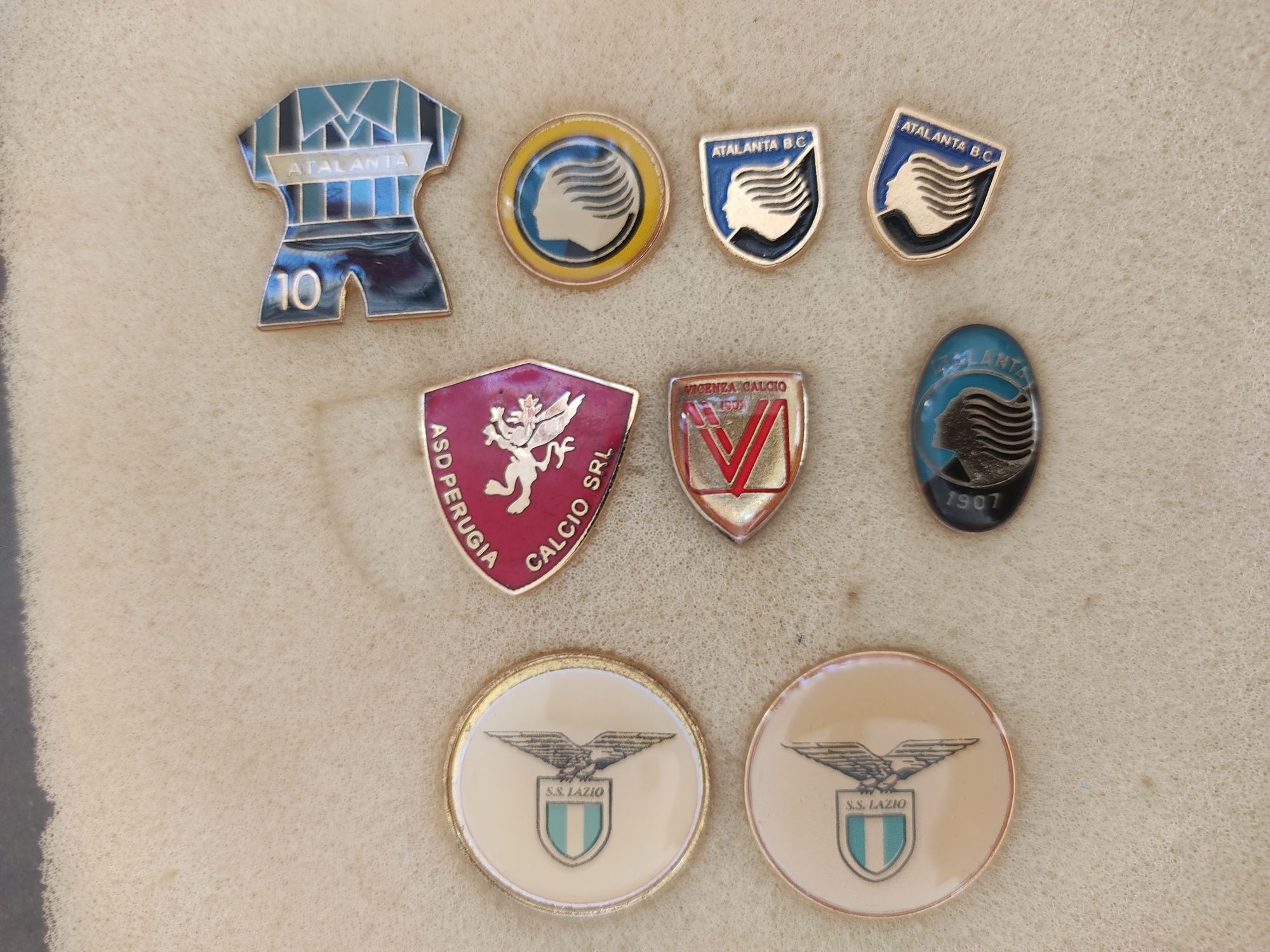 Pins Atalanta Lazio Peruggia Vicenza Itália