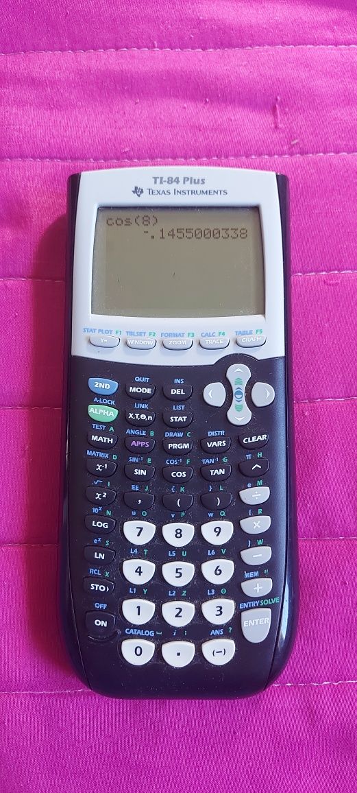 Calculadora científica TI-84 Plus Texas Instruments