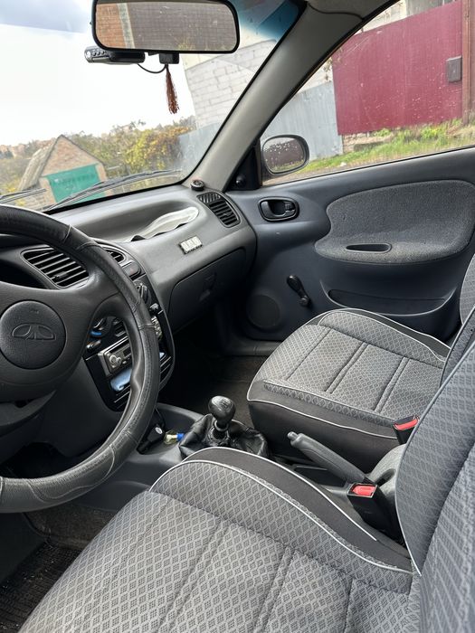 Автомобіль Daewoo Sens 2004