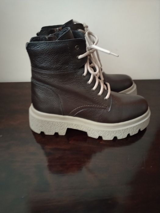 Черевики жіночі демісезонні нові