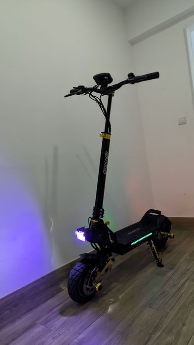 Trotinete elétrica 2 motores 1 mês de uso