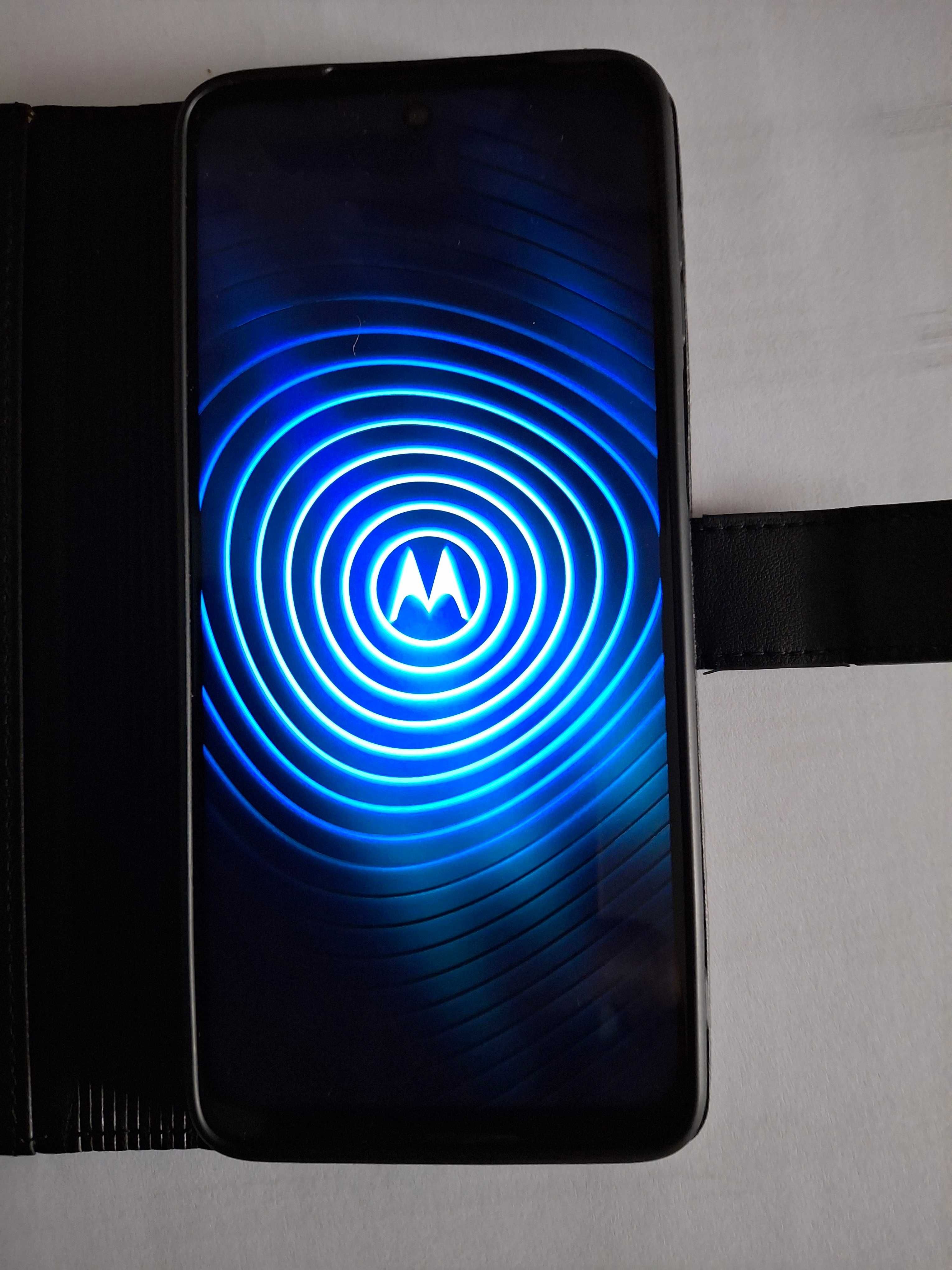 Sprzedam smartfon Motorola g54 5G