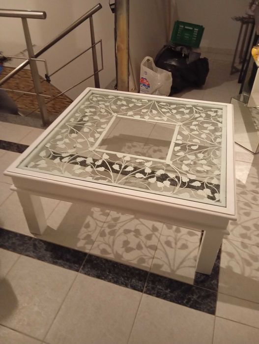 Mesa de centro branca