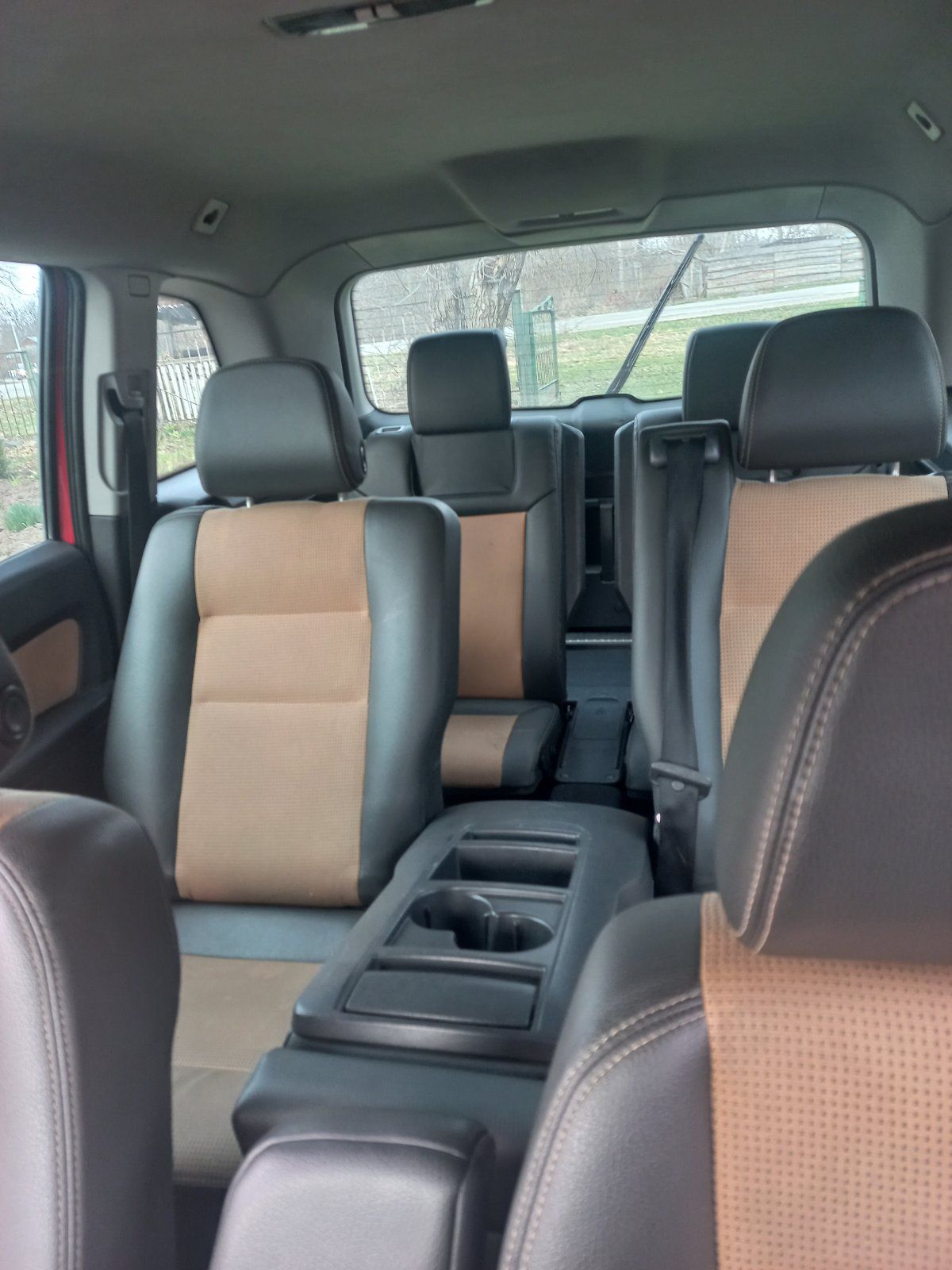 Мінівен Opel Zafira B