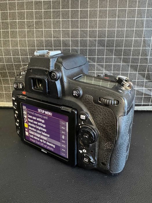 Nikon D750 com ~180k disparos