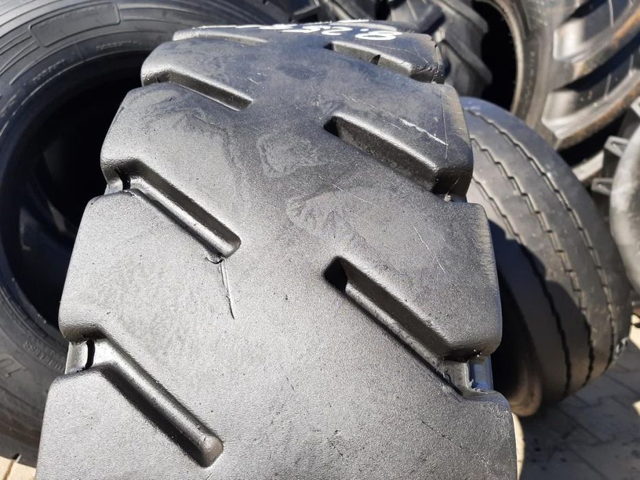 Opona używana przemysłowa 8.25R15 MICHELIN XZM 350zł W4620