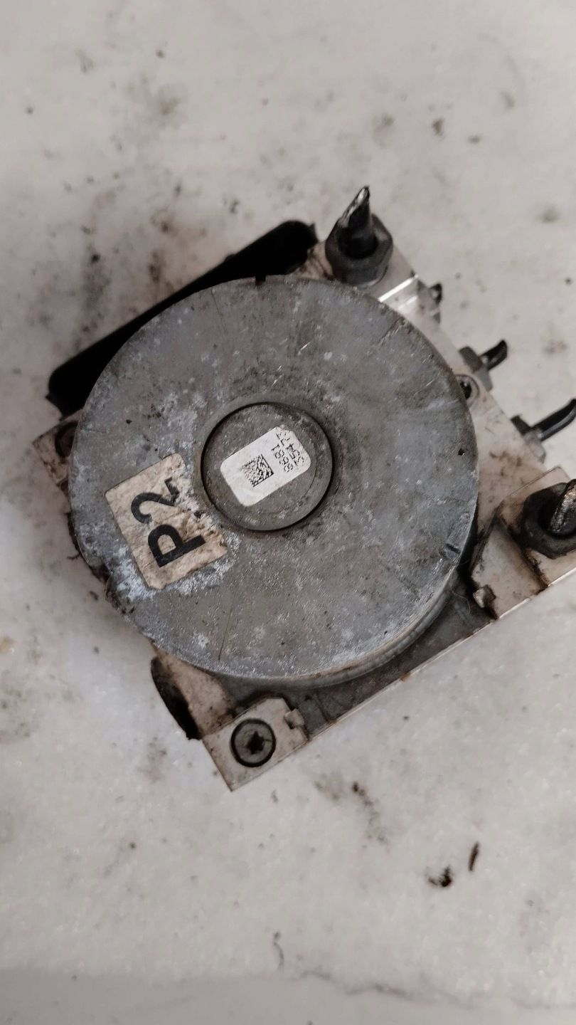 Pompa Hamulcowa Abs Ford Fiesta MK8 J1BC2B373AE