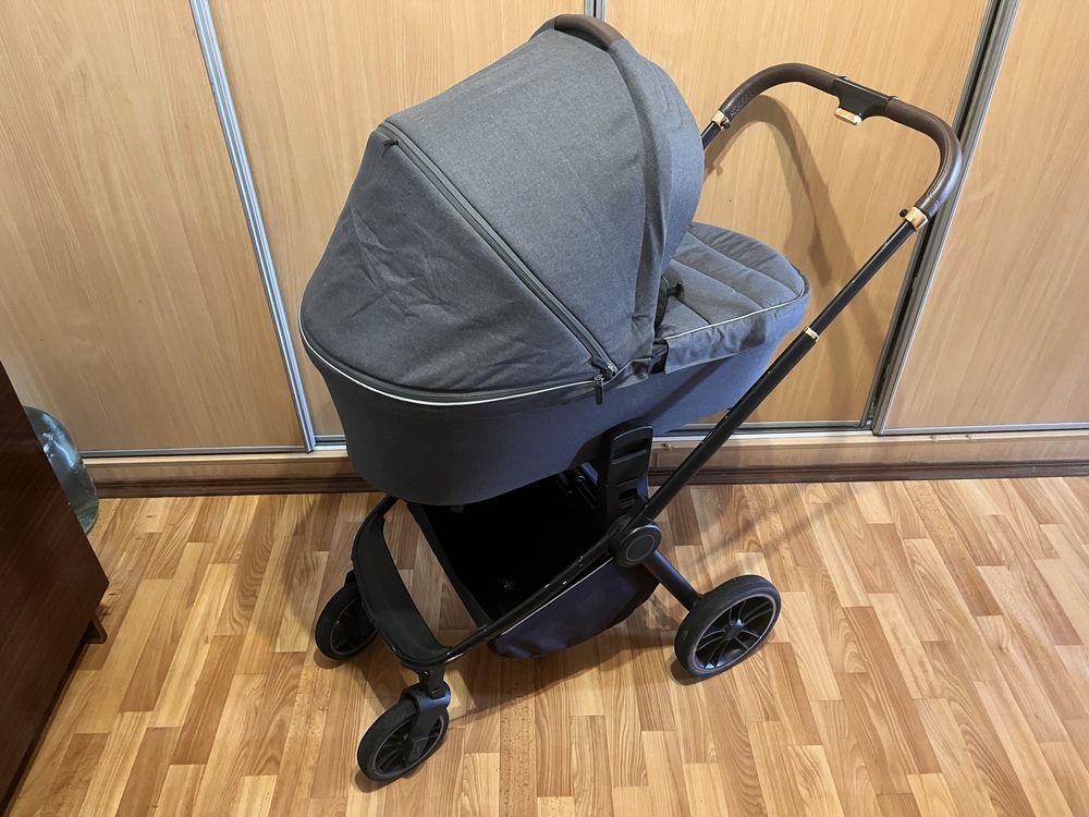 коляска Carrello Epica 3 в 1