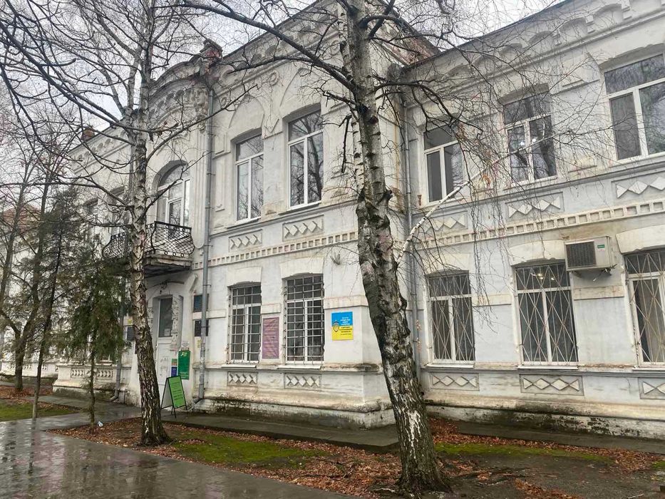 Комплекс будівель 2 746.4 м2, 0.4 га, Новомосковськ, Гетьманська 12