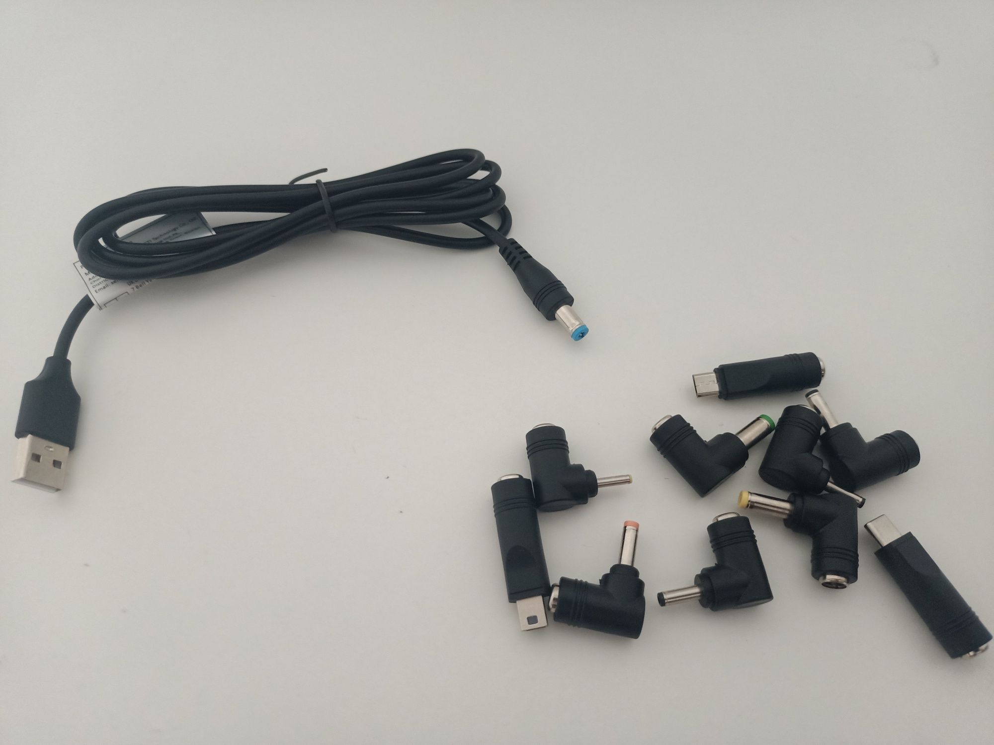 Uniwersalny konwerter 5 V Multi wtyczka kabel USB na DC 12 wtyczek