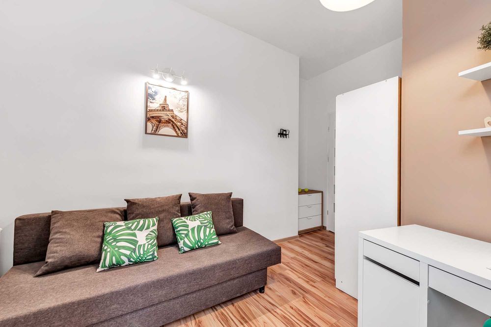 BALKON Pokój jednoosobowy DLA KOBIETY - 1 Maja 41 [p4]
