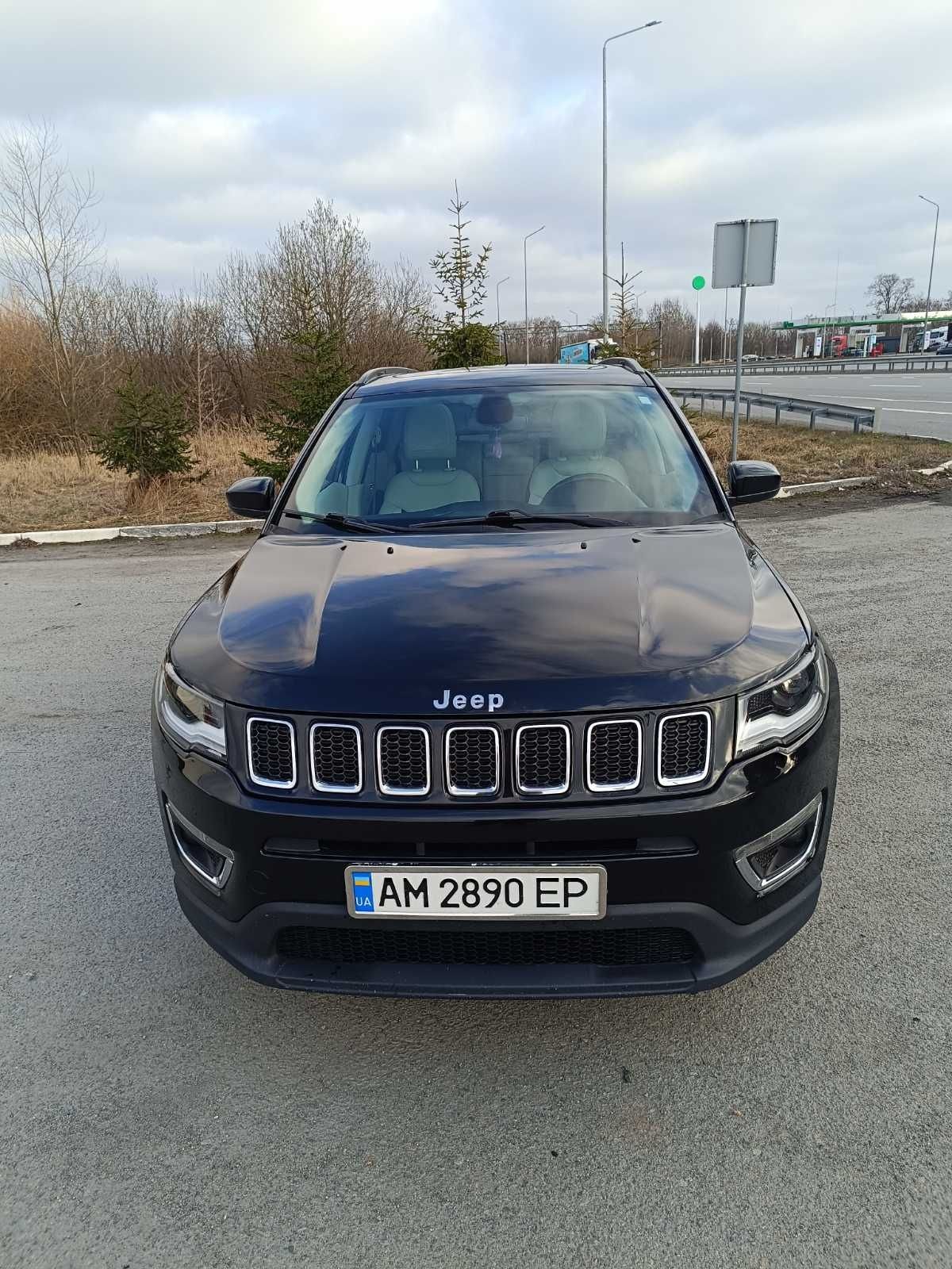 Продам Jeep Compass