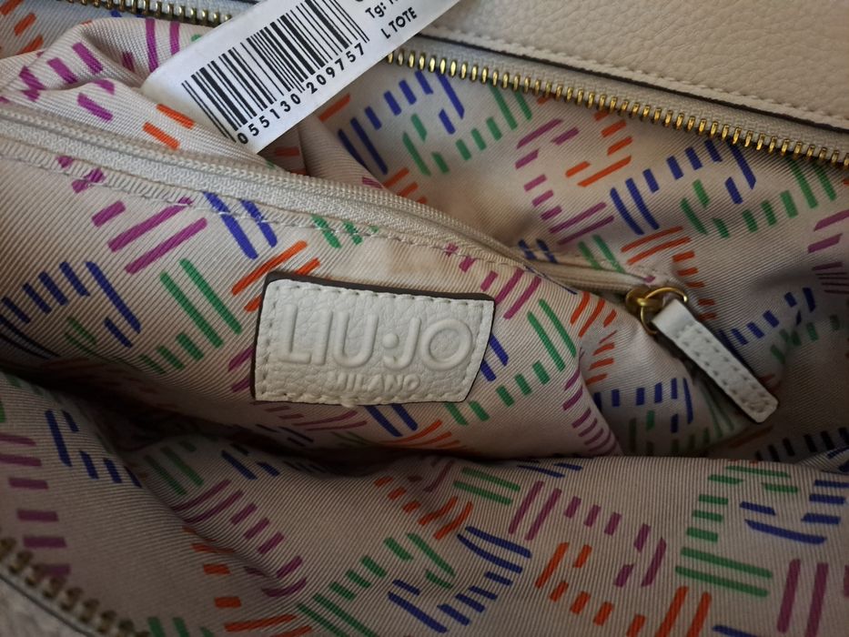 Liu Jo torebka L 
Torebka L Tote AA3155 E0086 Écru