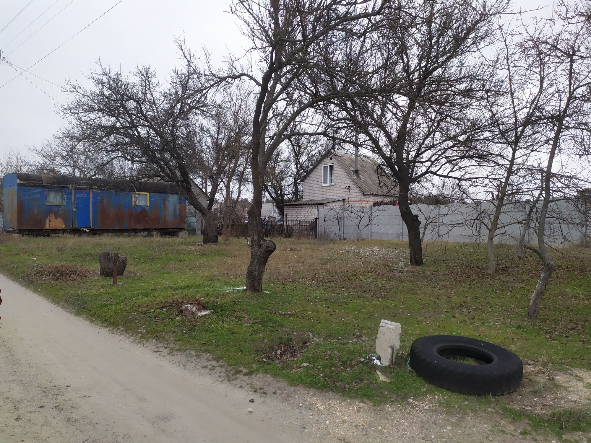 Продам дачну дільницю