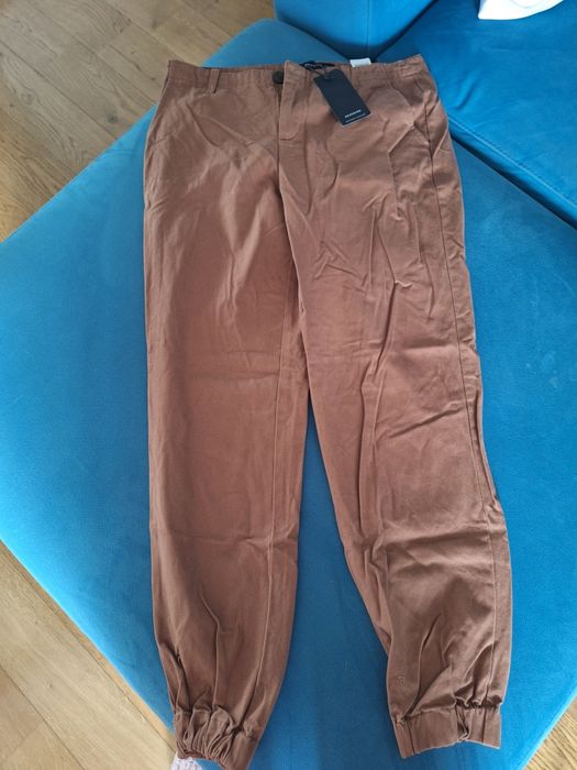 Chinosy damskie Reserved Rozm. 36