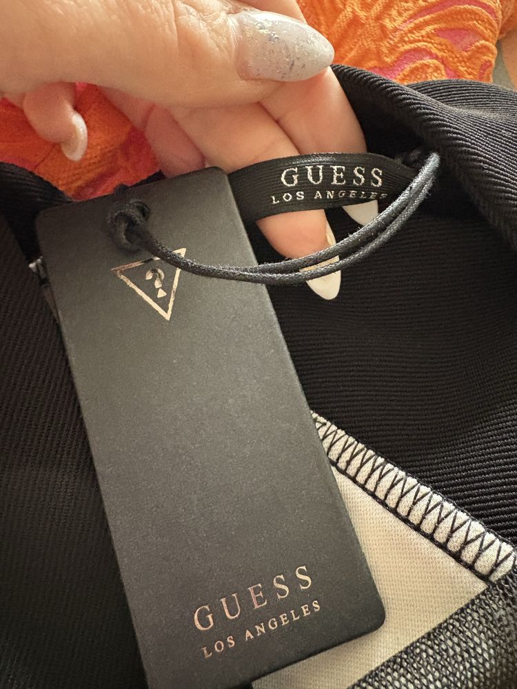Sukienka Guess nowa rozmiar xs