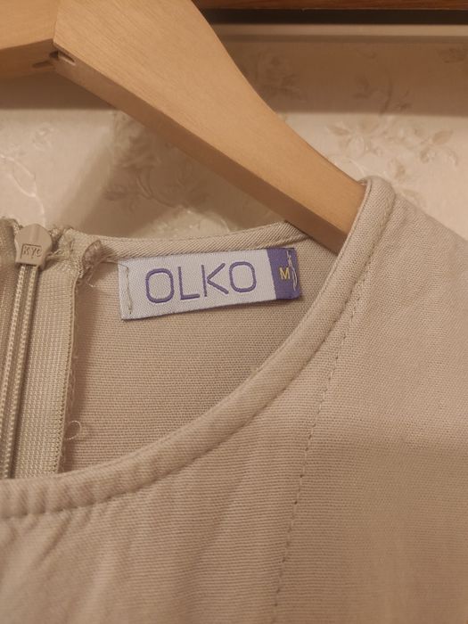 Блуза    бежевая