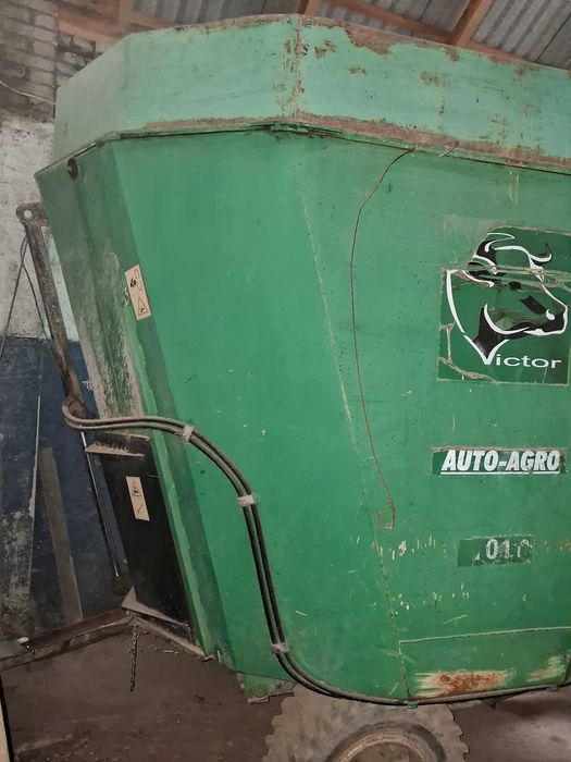 Wóz paszowy ,,Paszowóz"  3 tony TMR