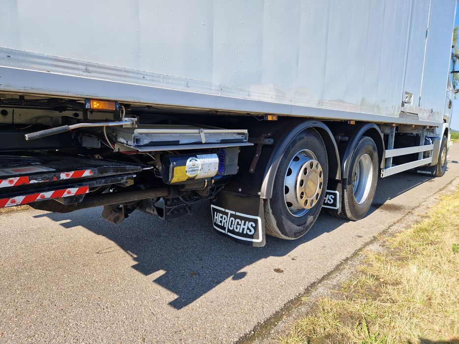 Bez EGR, kamery, winda, chlodnia, kontener, izoterma,