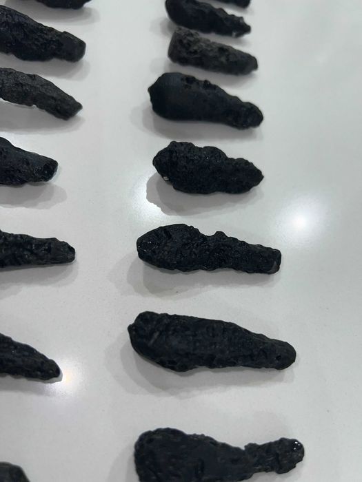 lote de 24 pedras de lava (vulcânicas) Lindíssimas