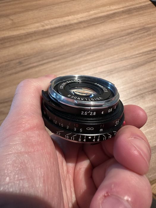 Voitgländer Color Skopar 35 mm f2.5