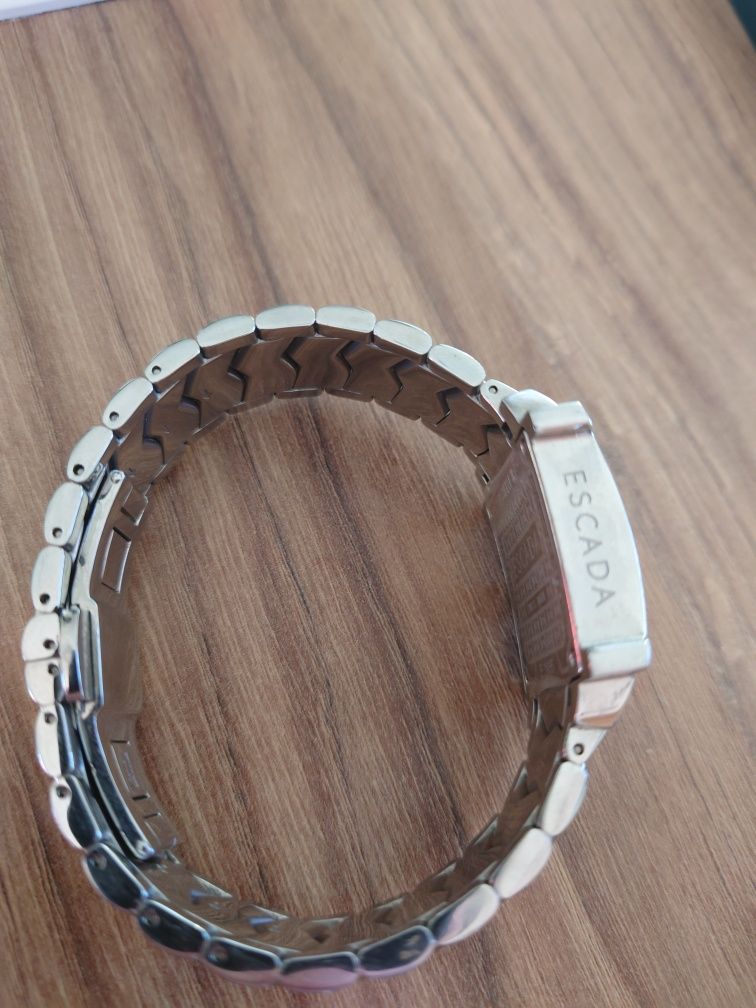 Zegarek damski Escada