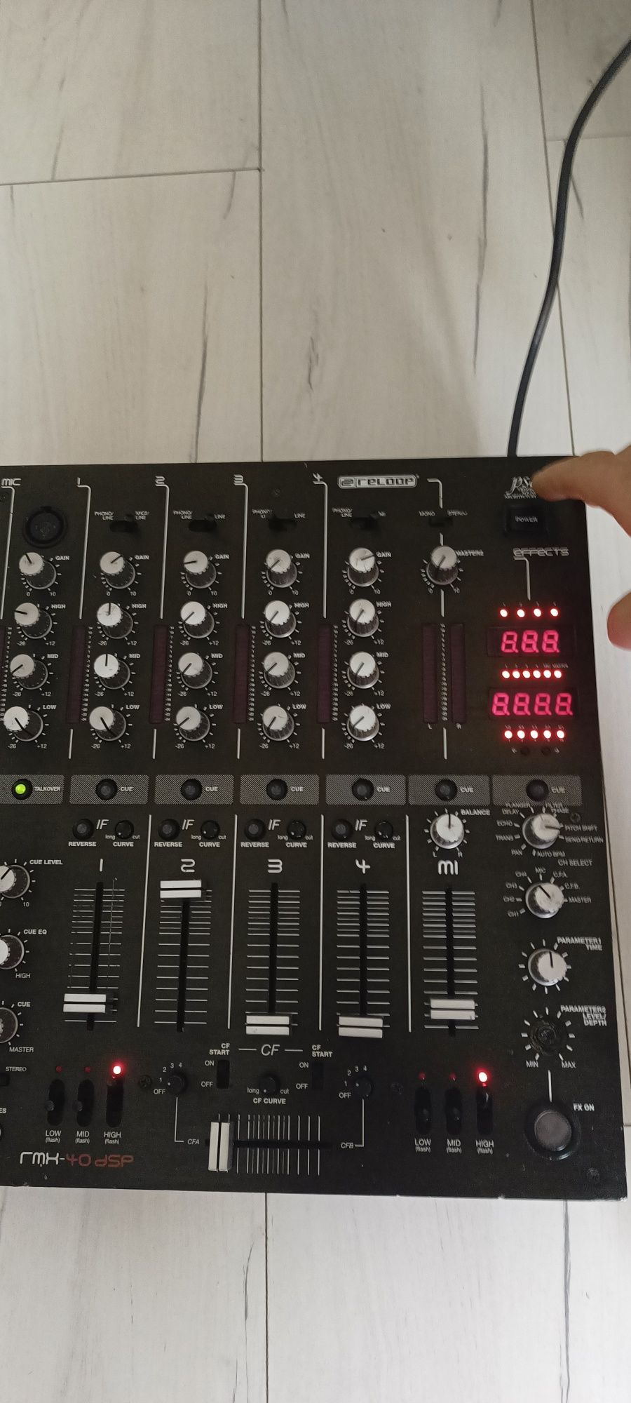 Reloop rmx-40 dsp