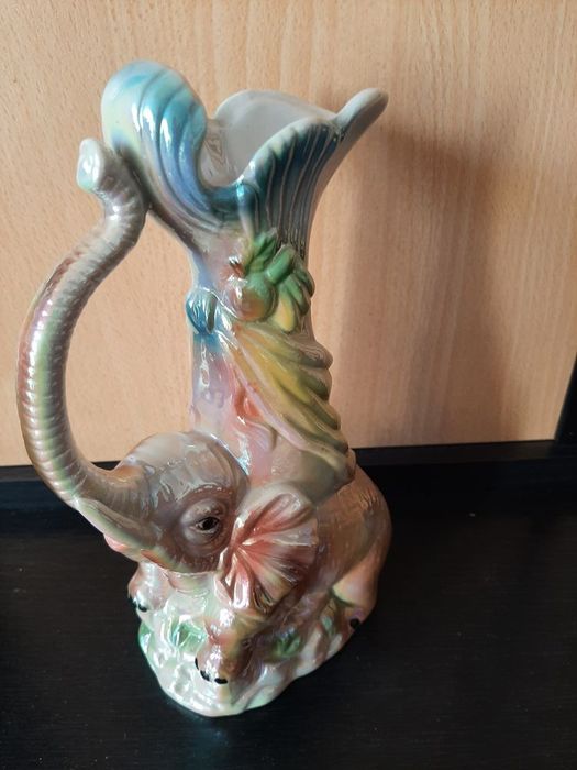 Figurki słoniki dla kolekcjonerów, cena za 7 sztuk