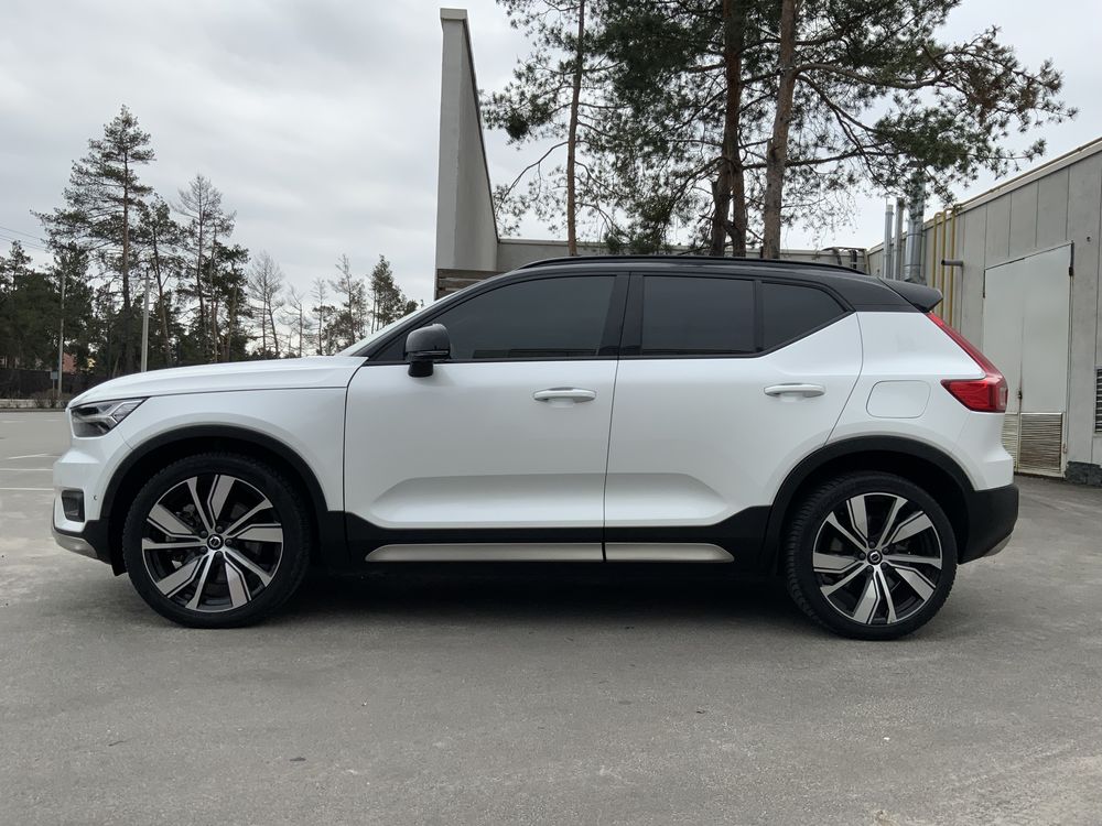 Volvo XC 40 Recharge