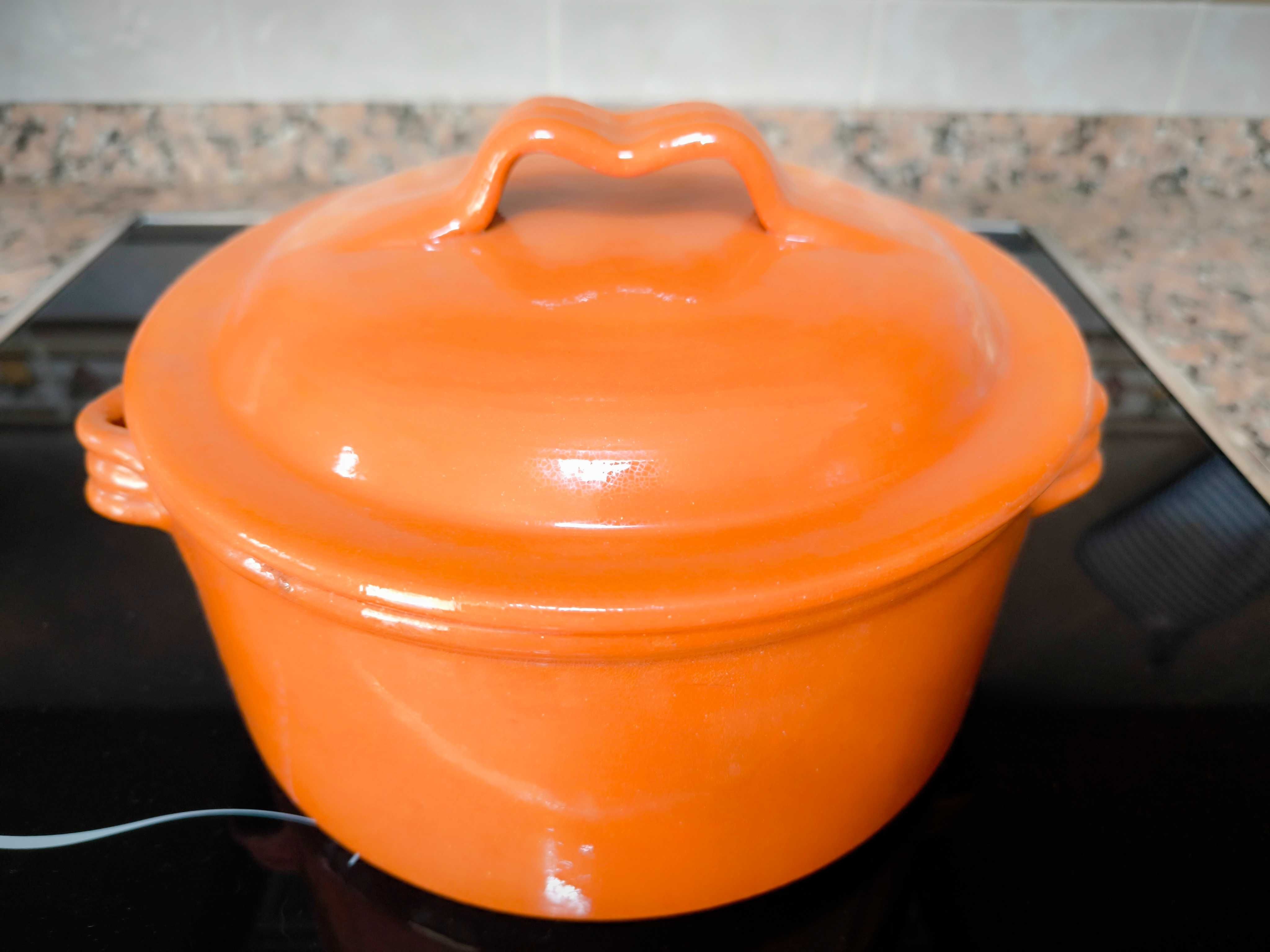 Tacho / Panela de barro com tampa - como novo