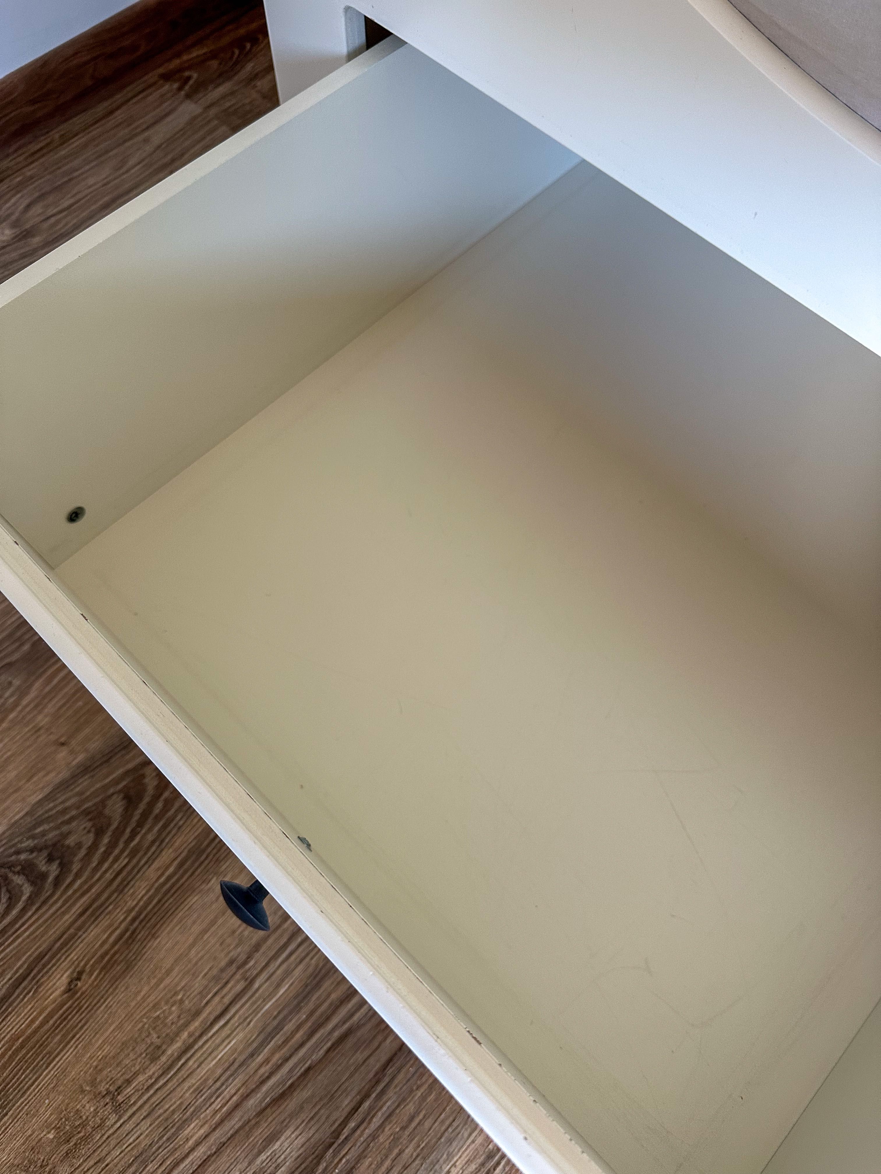 Łóżko / leżanka Ikea HEMNES białe