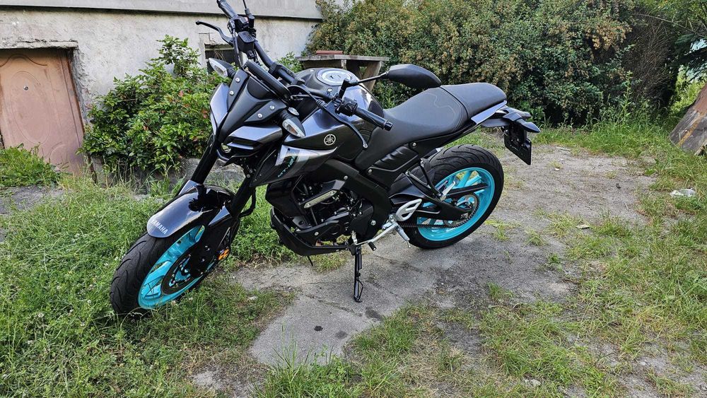 Odstąpię  leasing Motocykl Yamaha mt125